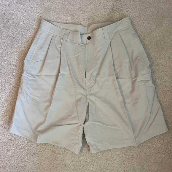 Consensus 34 Ribbed Cream Shorts - Picture 3 of 4